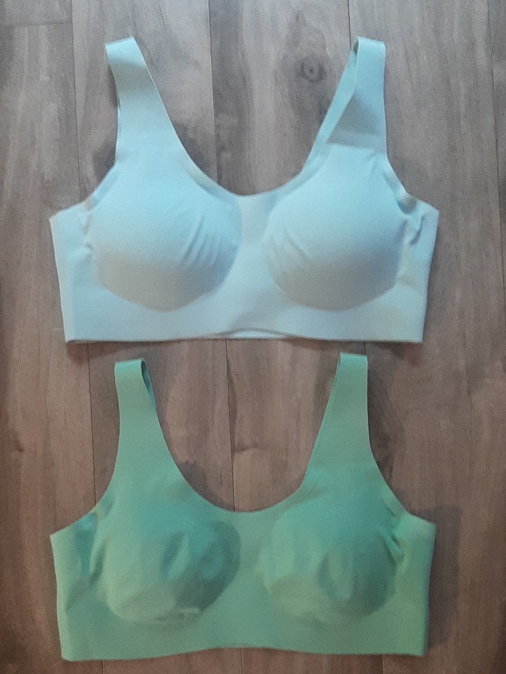 2 Knix Pullover Bras Padded Knix Small